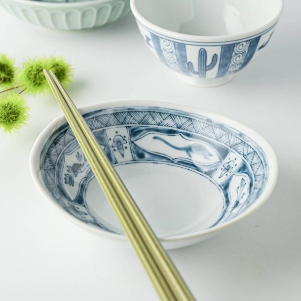 Edokko Dinosaur Water Dragon Oval Small Bowl