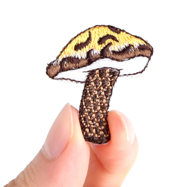 Iron-on Patch Mushroom Torafuiguchi Mushroom