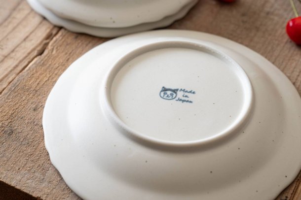 Shichita Three Cats 6.7" Plate