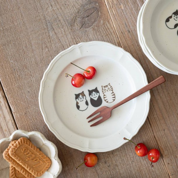 Shichita Three Cats 6.7" Plate