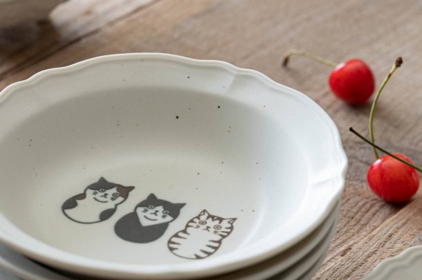 Shichita Three Cats 5.5" Bowl