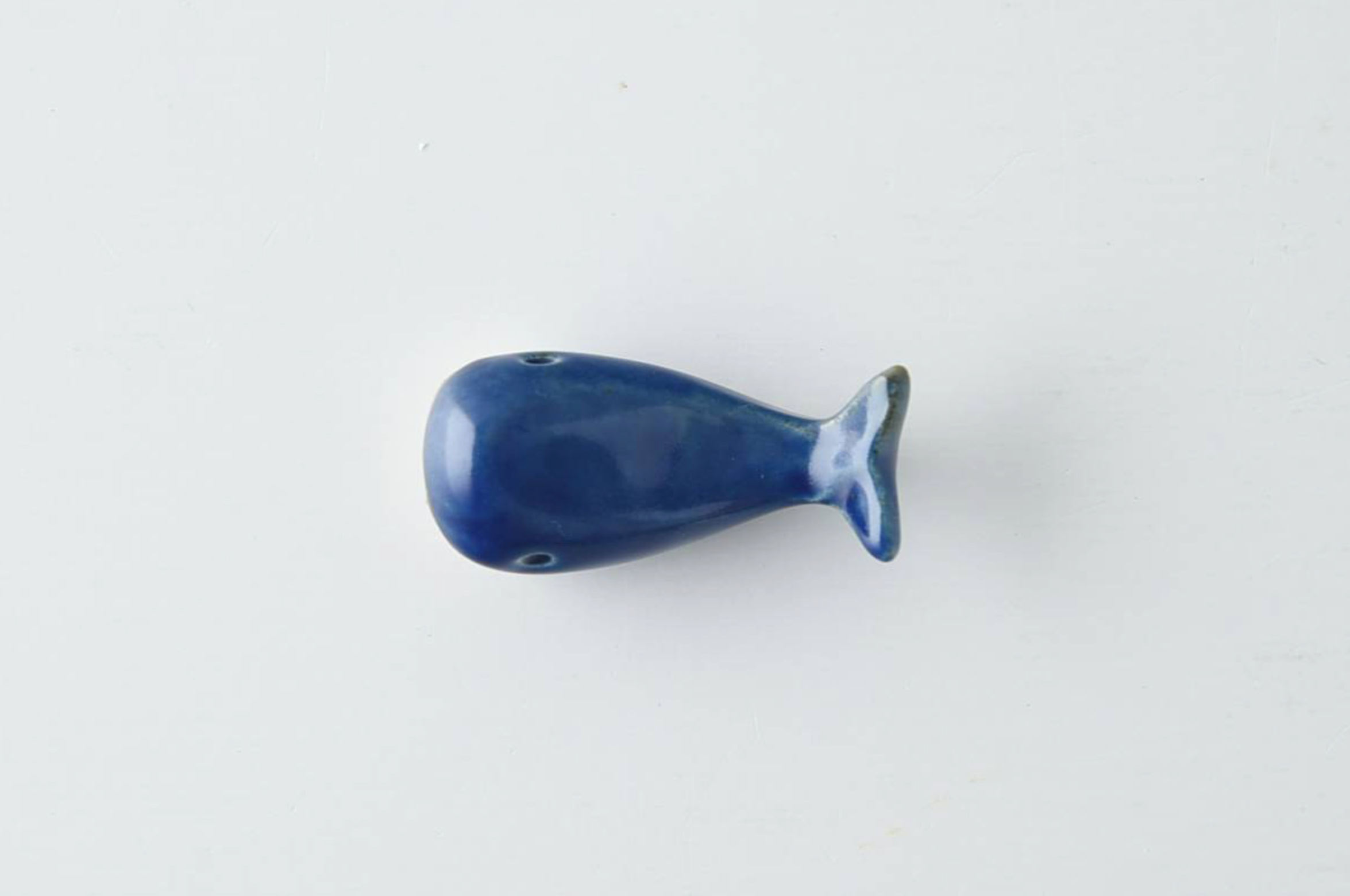 Ceramic Utensil Rest Small Whale Blue