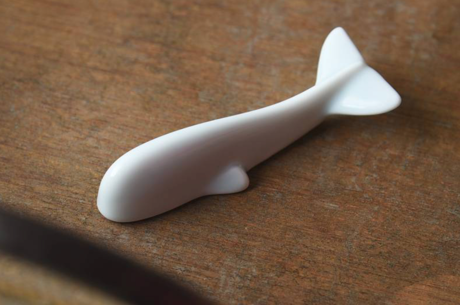 Ceramic Utensil Rest Waterline Whale