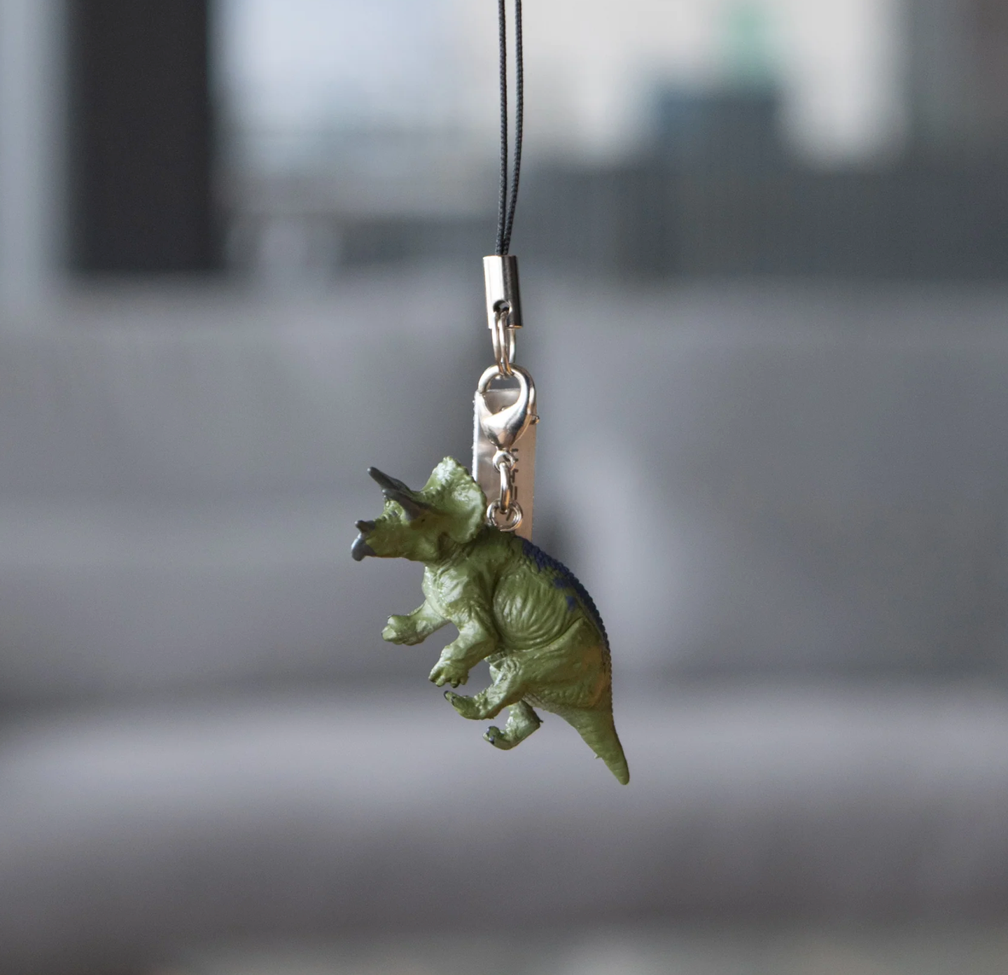 Real Figure Strap Triceratops